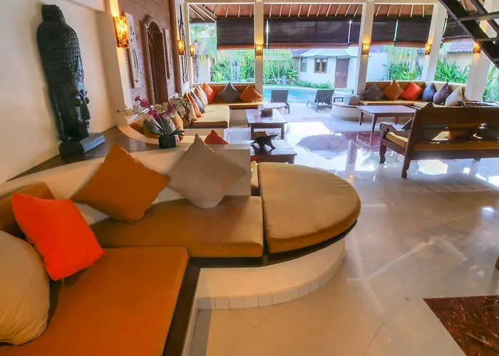 Dyana Hotel Seminyak (Bali)