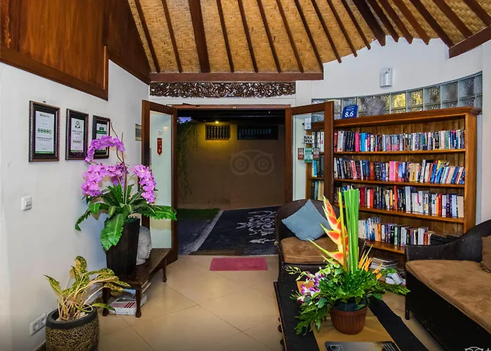 Dyana Hotel 4*