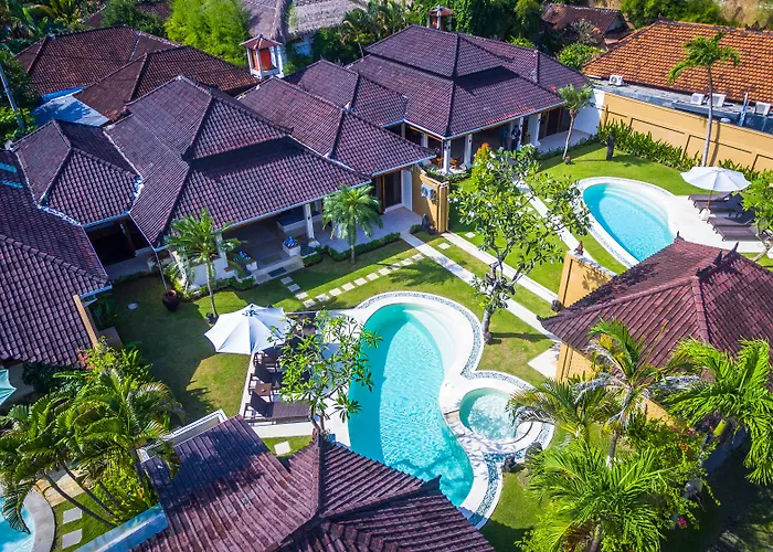 Dyana Hotel 4*